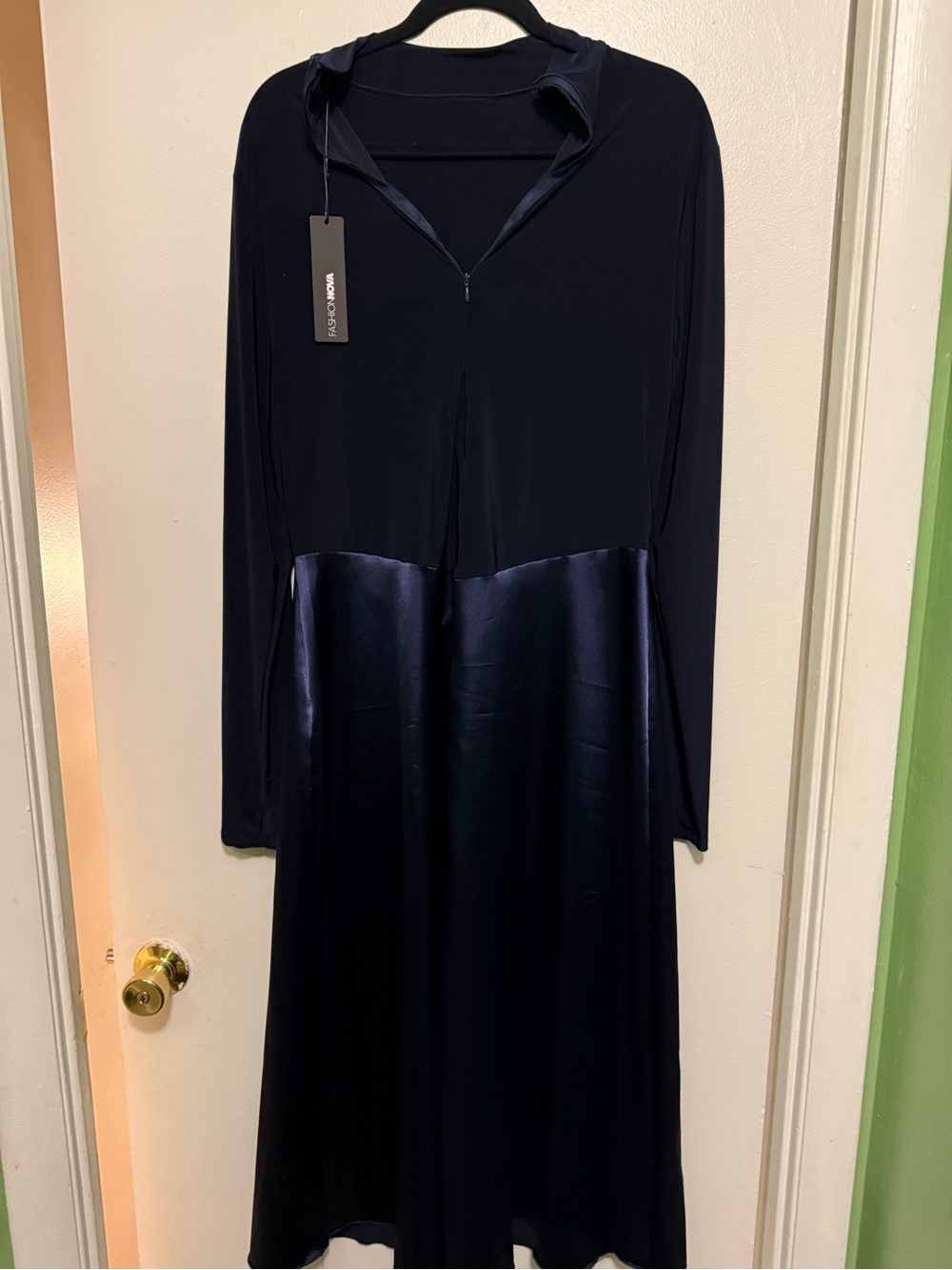 Fashion Nova Navy Two-Tone Long Sleeve Satin Skirt Dress - Picture 5 of 7